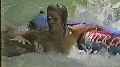 Nypel slide Video-Aquapark 2 piękne kobiety erotyka