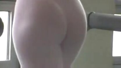 Coco Yoga nago mamuski