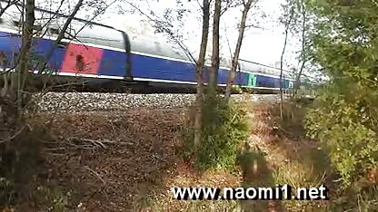 Naomi1 lodzik na poboczu drogi sex mamuski puszyste