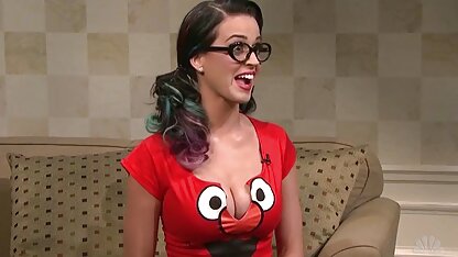 Katy Perry . doskonały. owlosione laski