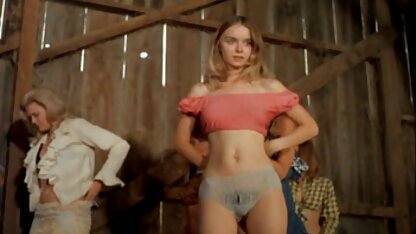 Kobiety striptizerki na scenie 1972 ruchanie ruskiej mamuśki