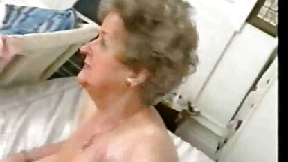 Pozwoliła mi obejrzeć darmowe pizdy