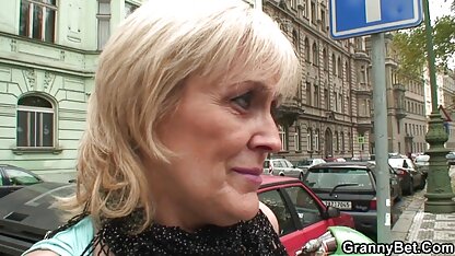 Ma 60 lat, jest mały filmy darmowy sex