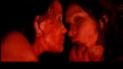 Carla Bomba i Lucy Liu.