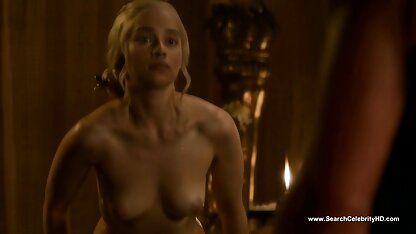 Naga Emilia Clarke-gra o tron s3e8
