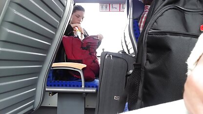 Dziewczyna w sukni balowej 1